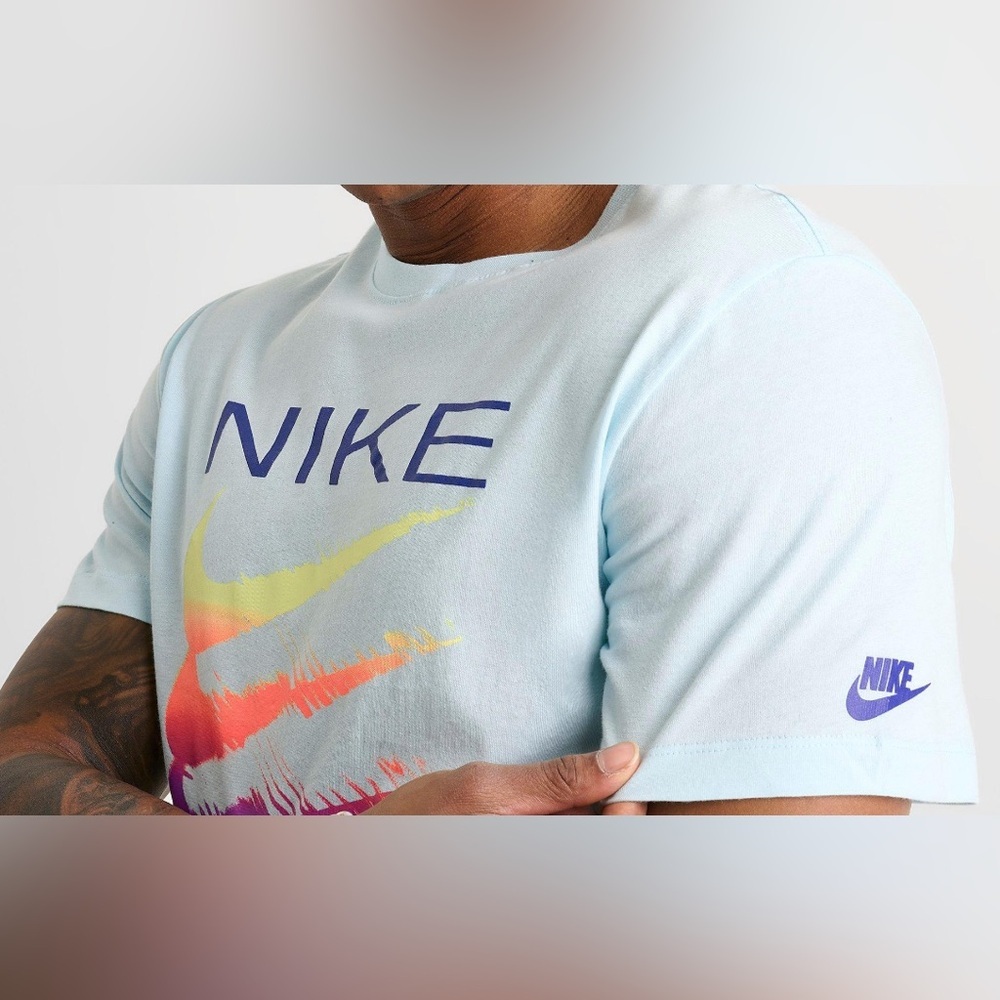 Nike Men's Logo Graphic Tee - Picture 2 of 3